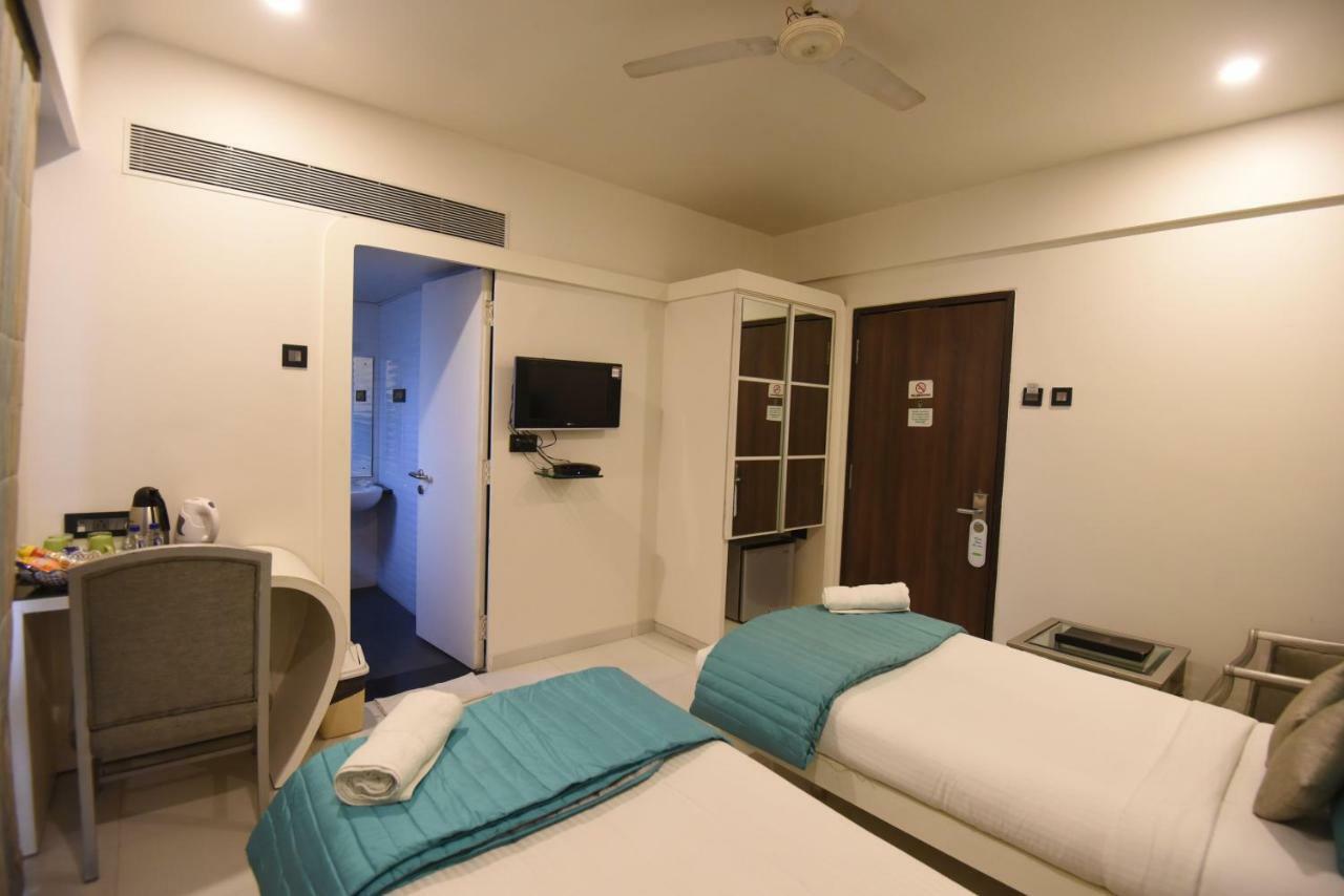 Vits Sharanam, Thane Exterior foto
